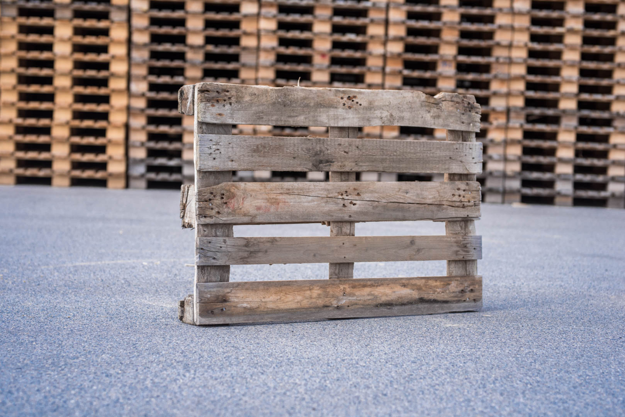 Paletten - ÖKO-RANCH Pfreimd